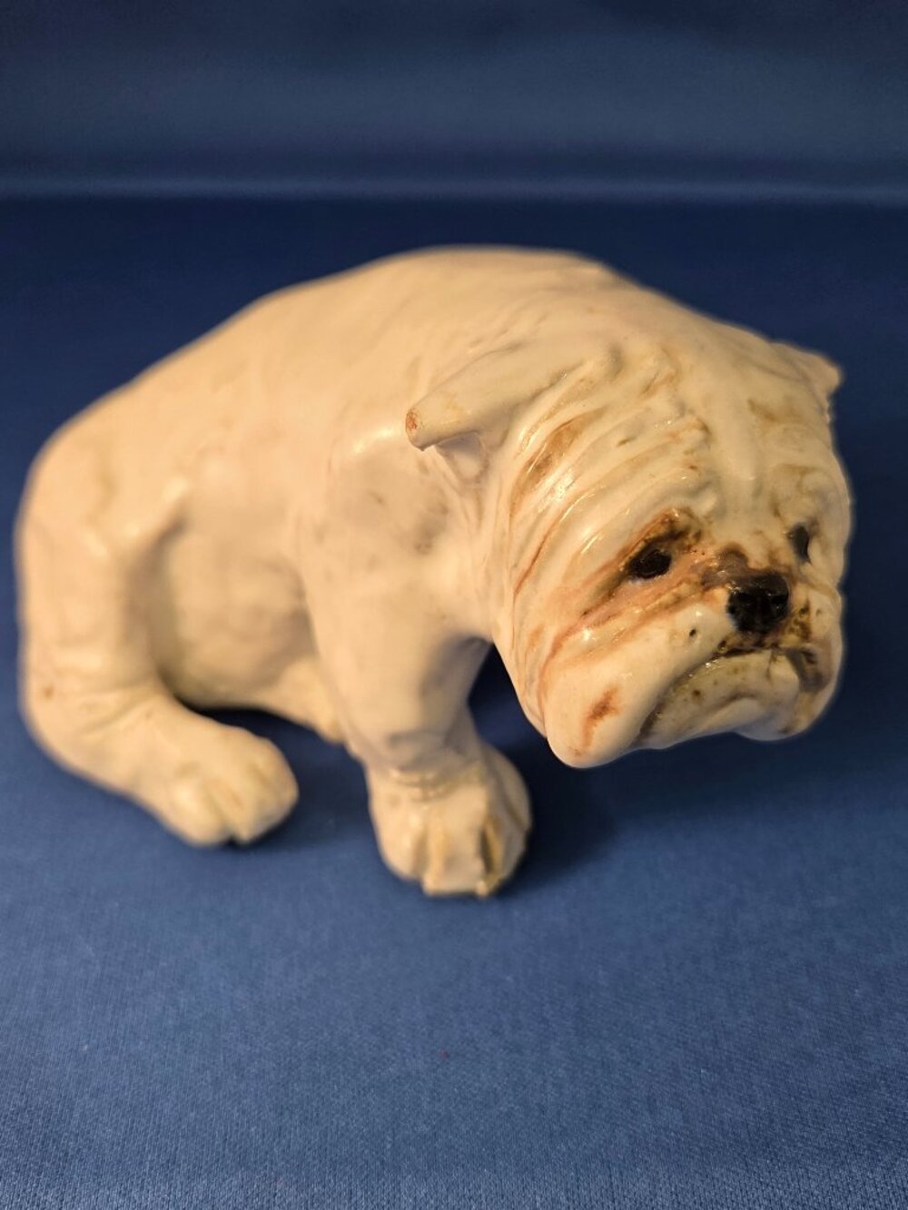 Ceramic Bulldog  made in Sweden by Jie Gantafta designs.